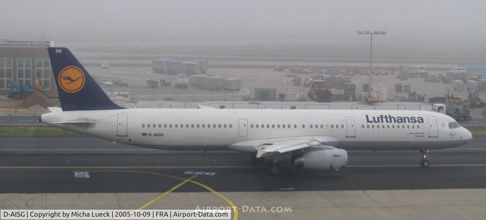 D-AISG, 2000 Airbus A321-231 C/N 1273, A foggy day in Frankfurt/Main