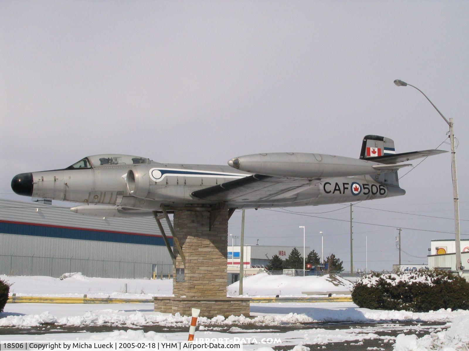 18506, Avro Canada CF-100 Mk.5 Canuck C/N 406, Preserved at Hamilton Airport