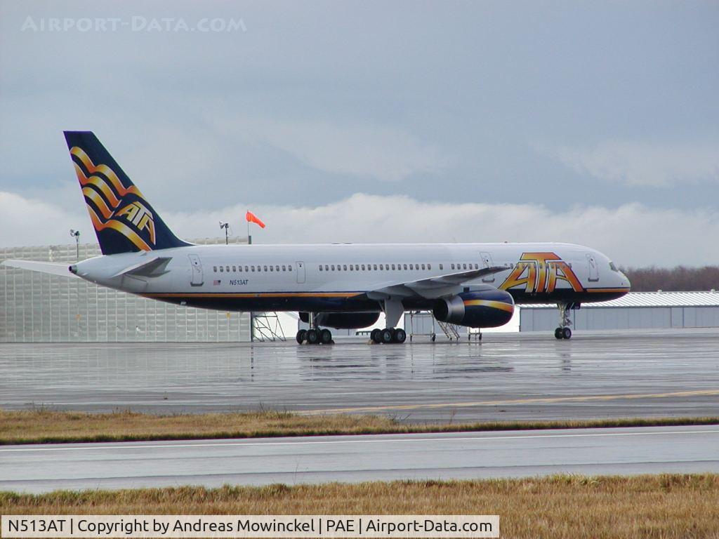 N513AT, 2001 Boeing 757-28A C/N 32449, ATA Boeing 757 at Paine Field Airport