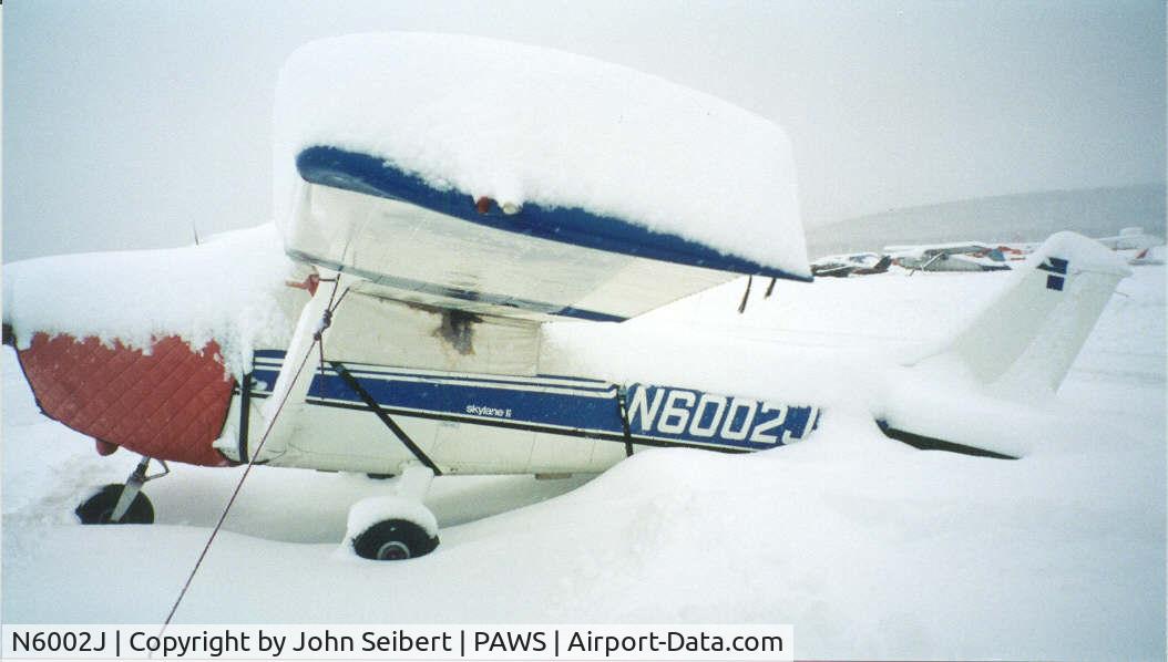 N6002J, 1975 Cessna 182P Skylane C/N 18263607, N6002J at Wasilla AK