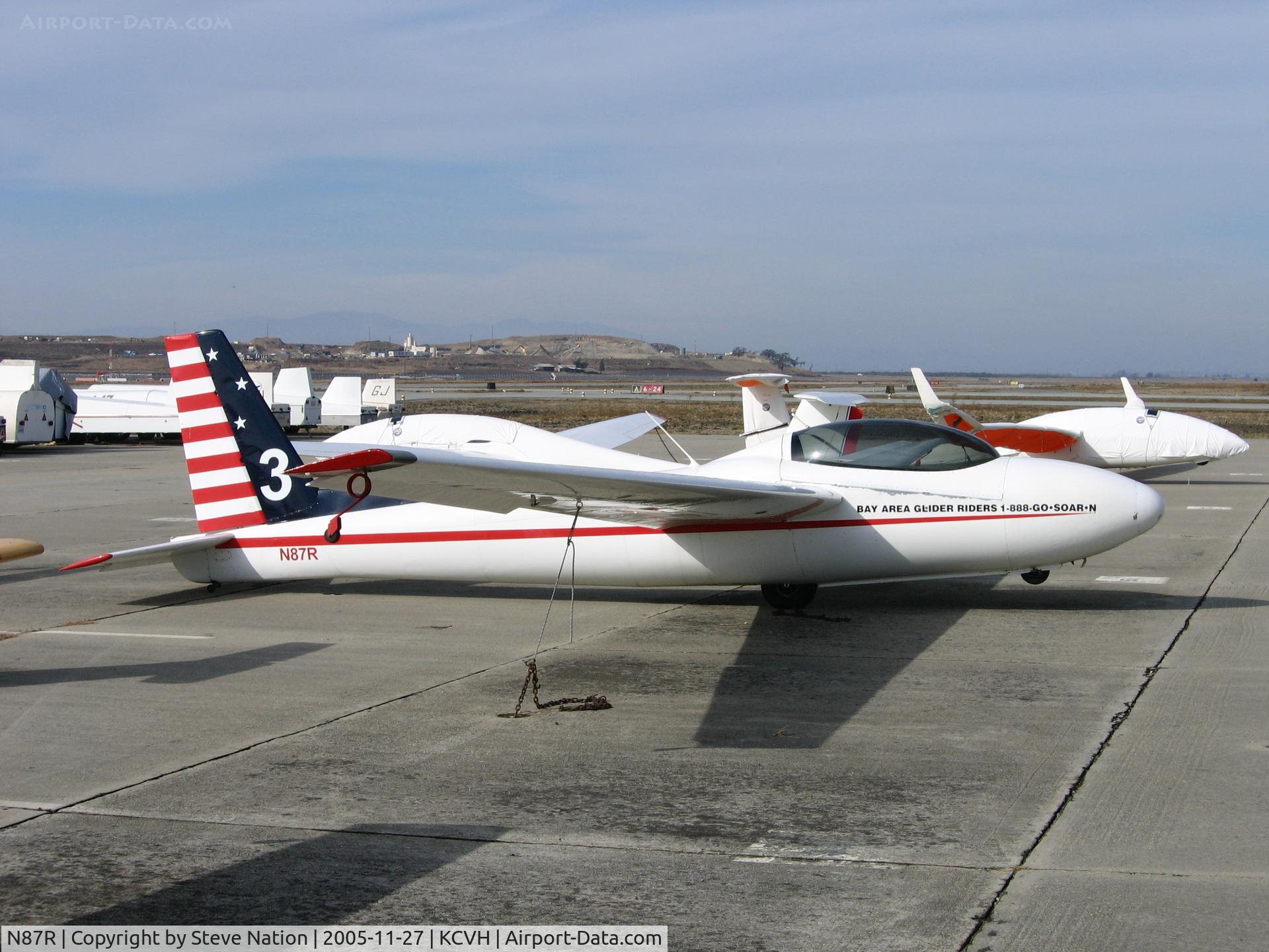 N87R, 1966 Schweizer SGS 2-32 C/N 41, Bay Area Glider Rides 1966 Schweizer SGS 2-32  at Hollister Municipal Airport (San Benito County), CA