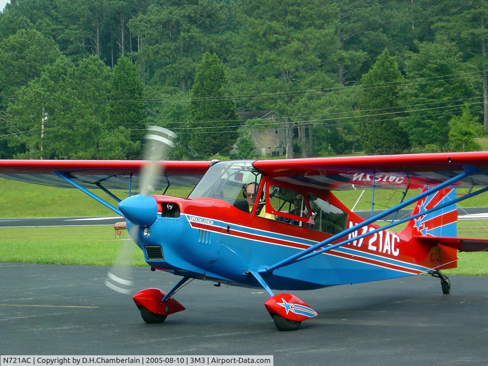 N721AC, 1998 American Champion 8KCAB Super Decathlon C/N 818-98, The basic aerobatic trainer