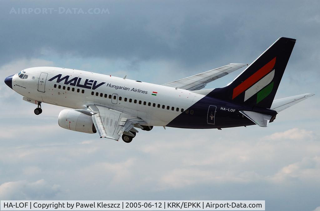 HA-LOF, 2003 Boeing 737-6Q8 C/N 29348, Few seconds after take-off