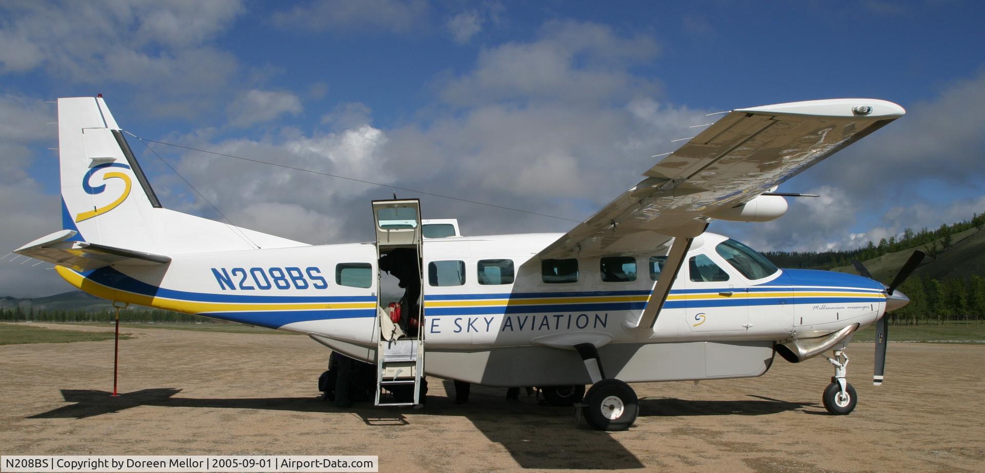 N208BS, 1999 Cessna 208B Grand Caravan C/N 208B-0782, Cessna N208BS at Hovskol Airport, (Mongoia)