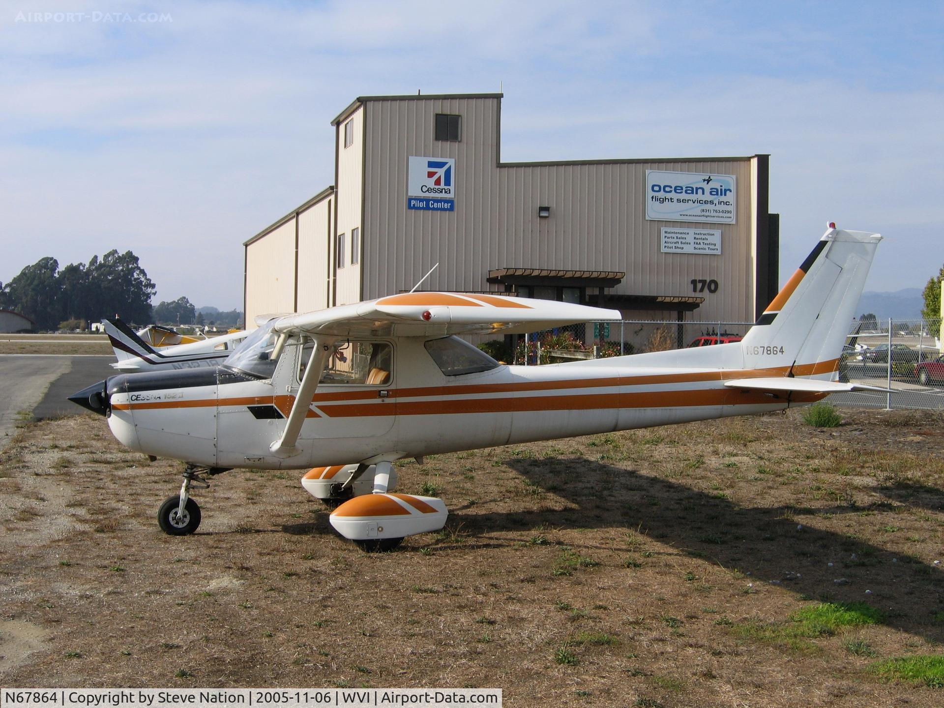N67864, 1978 Cessna 152 C/N 15282068, 1978 Cessna 152 at Watsonville, CA