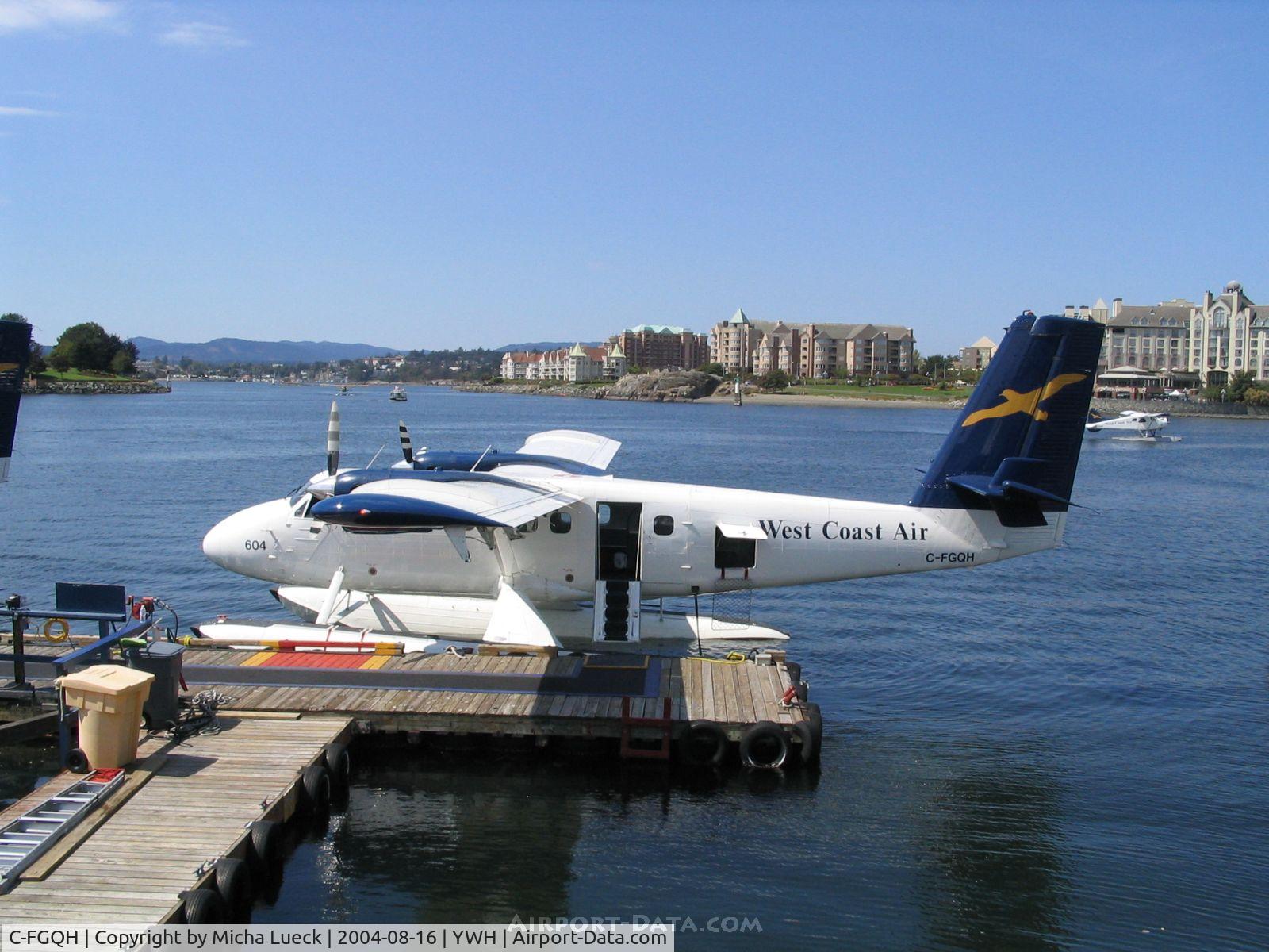 C-FGQH, 1968 De Havilland Canada DHC-6-100 Twin Otter C/N 106, Just arrived at Victoria Harbour