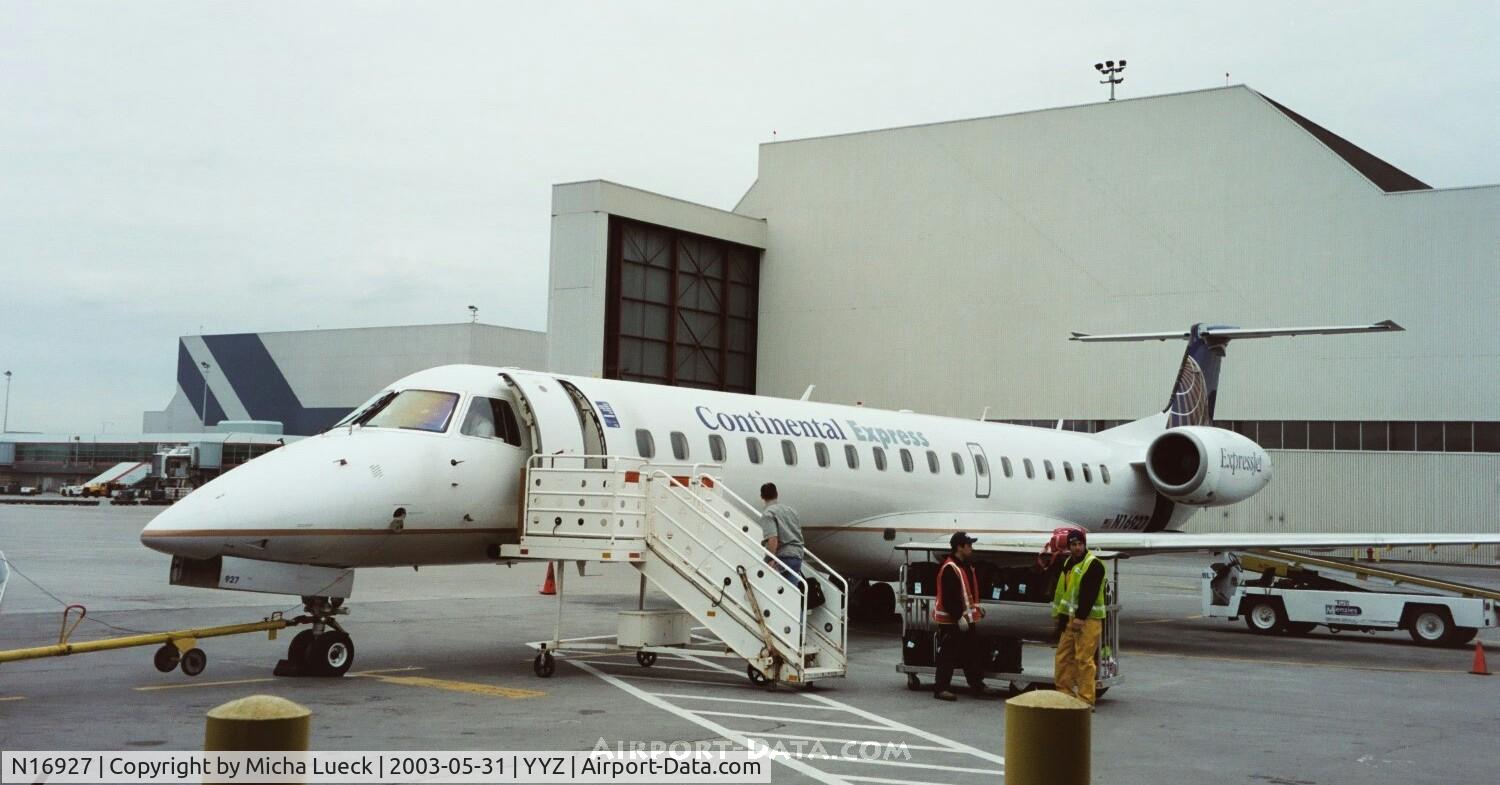 N16927, 1996 Embraer EMB-145EP (ERJ-145EP) C/N 145006, Continental Express