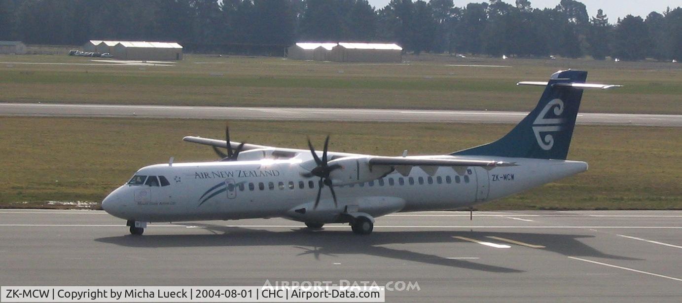 ZK-MCW, 2000 ATR 72-212A C/N 646, Mount Cook Airline, operating as Air New Zealand Link
