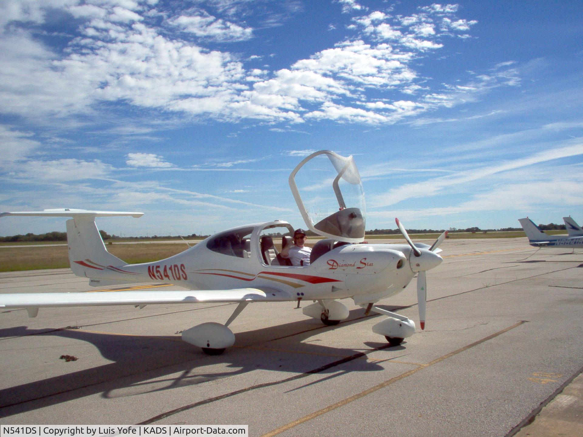 N541DS, 2001 Diamond DA-40 Diamond Star C/N 40041, DiamondStar
