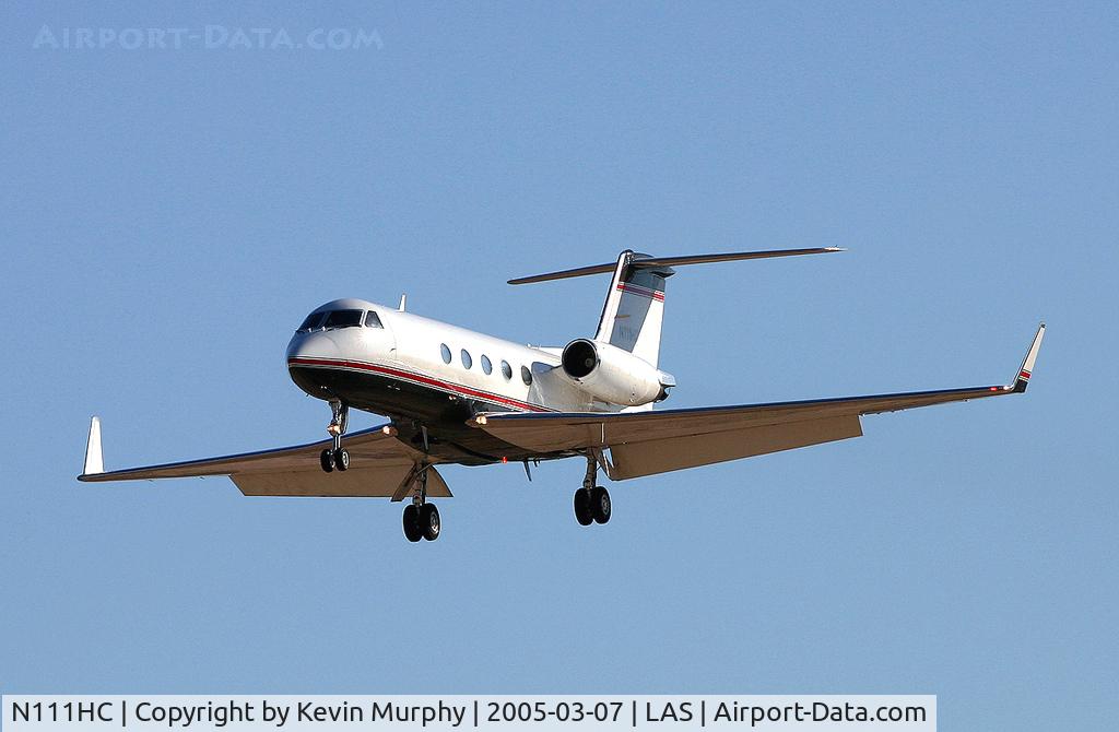 N111HC, 1986 Gulfstream Aerospace G-1159A Gulfstream III C/N 482, Drifting into Sin City.
