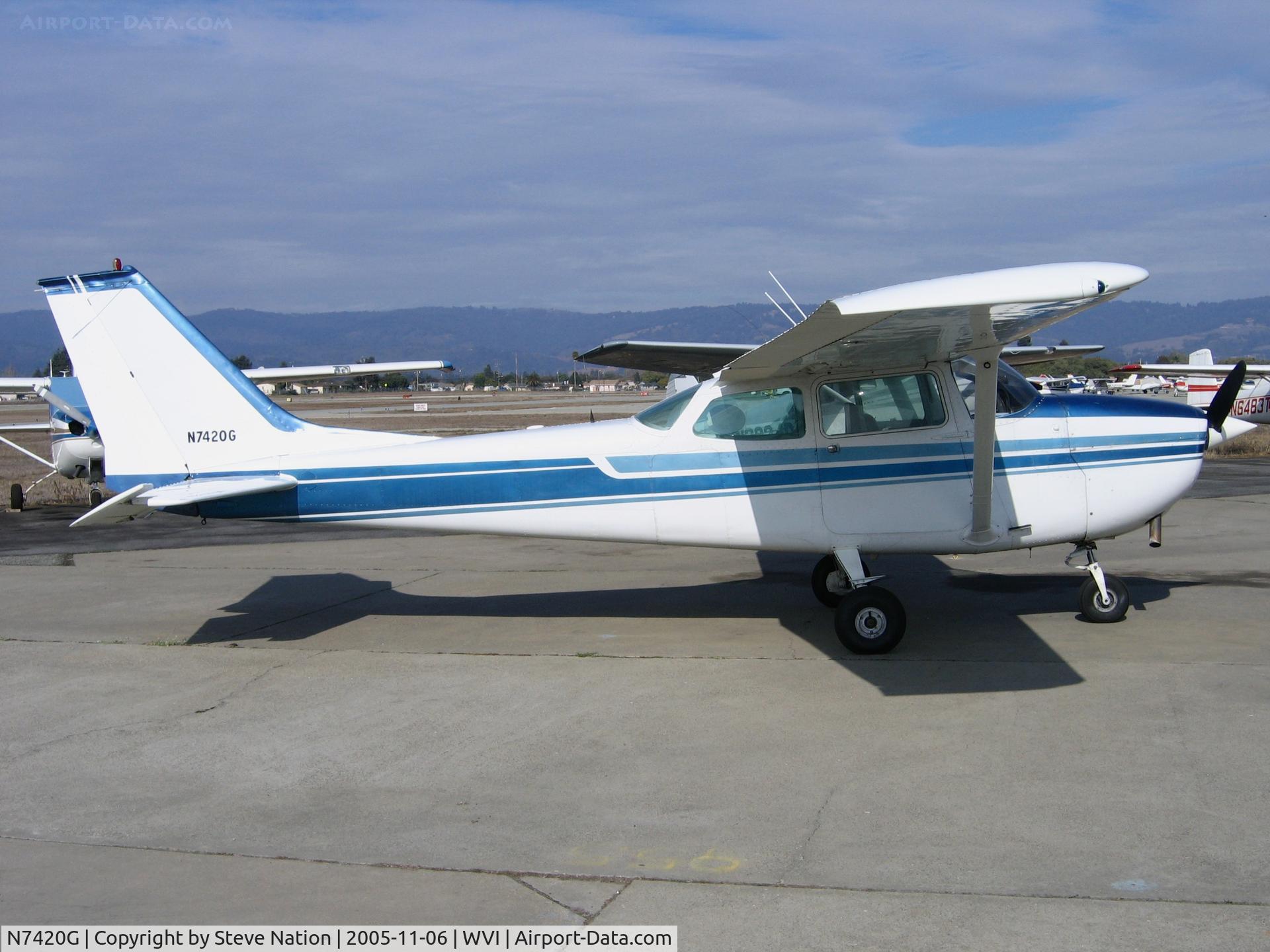N7420G, 1970 Cessna 172K Skyhawk C/N 17259120, 1970 Cessna 172K at Watsonville, CA