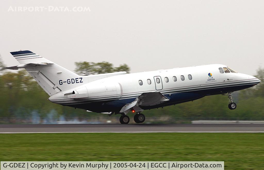 G-GDEZ, 1992 British Aerospace BAe.125-1000B C/N 259026, One wheel touchdown.