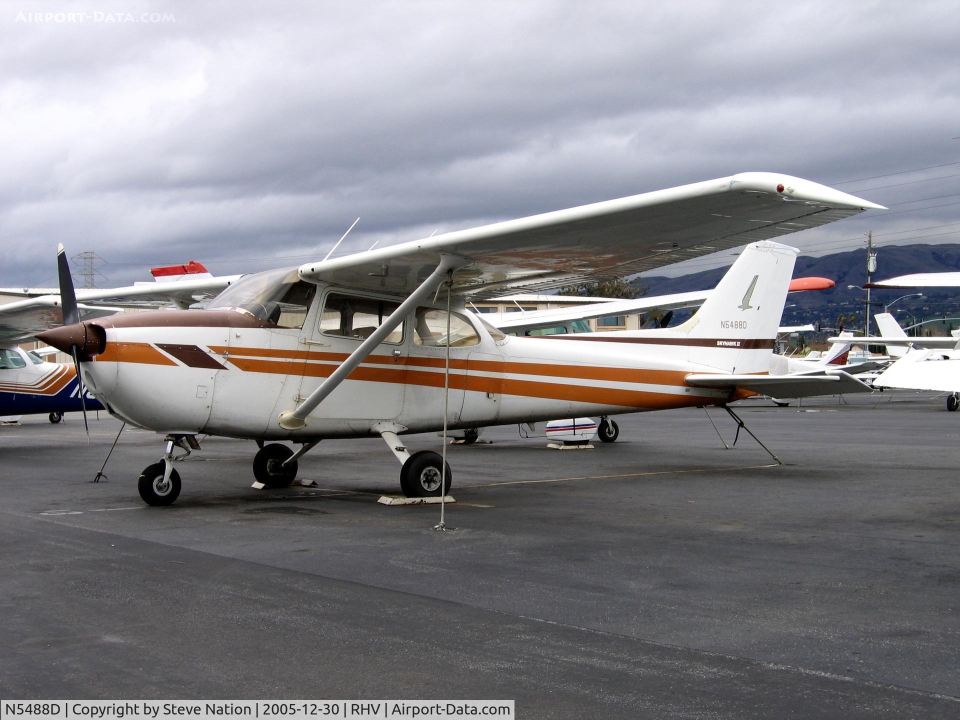N5488D, Cessna 172N C/N 17272586, MasAvion Ltd. Cessna 172N between rainstorms at Reid-Hillview Airport, San Jose, CA