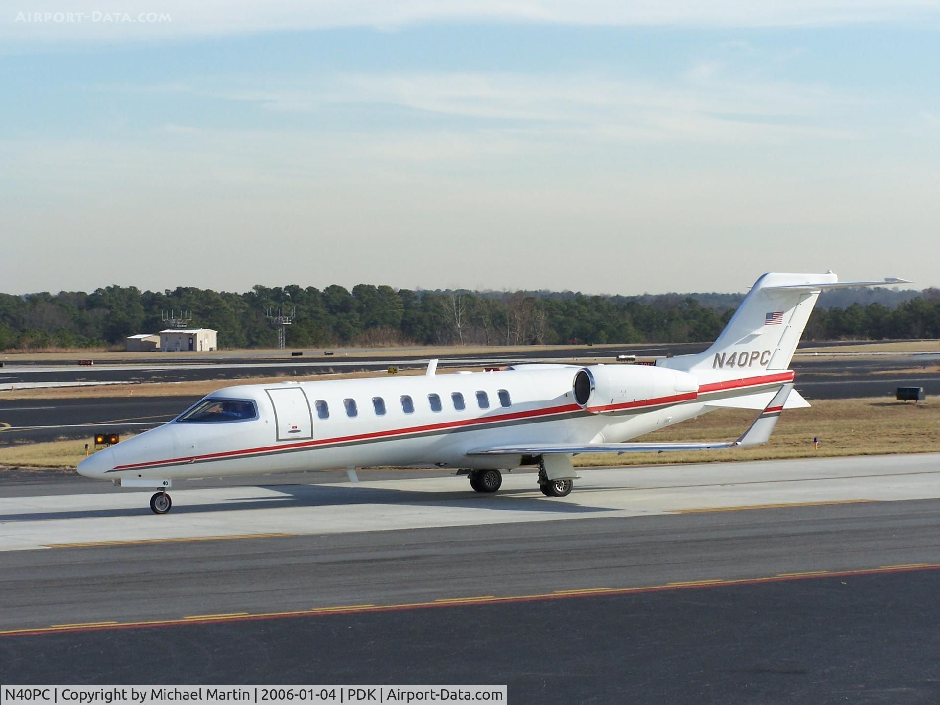 N40PC, 2004 Learjet 45 C/N 259, Landing PDK on 20L