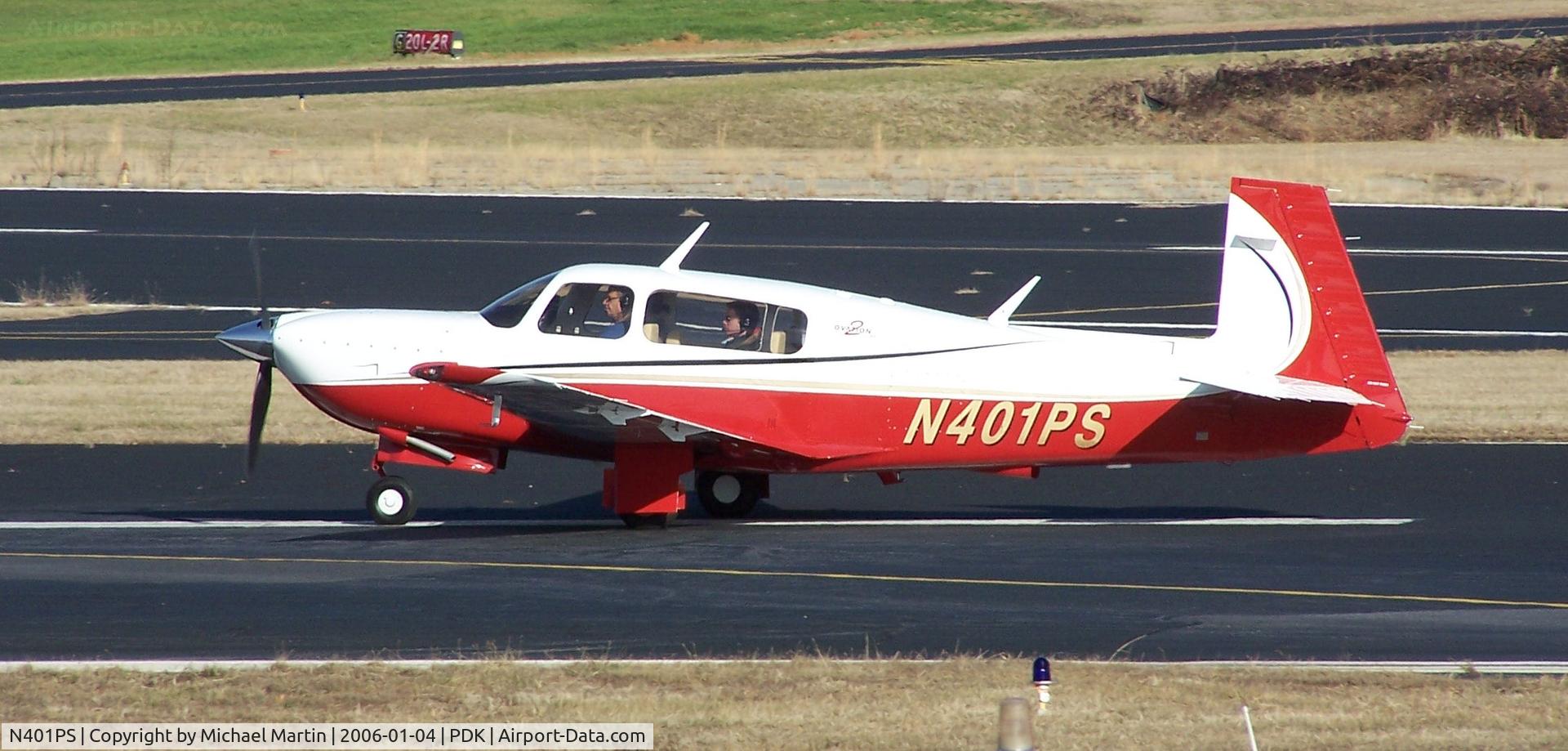 N401PS, 2005 Mooney M20R Ovation C/N 29-0401, Taxing to Epps Air Service