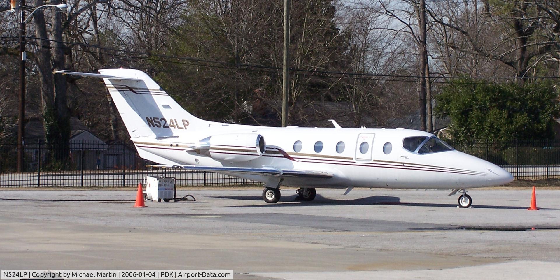 N524LP, 2004 Raytheon Aircraft Company 400A C/N RK-386, Tied down @ Jet Fuel