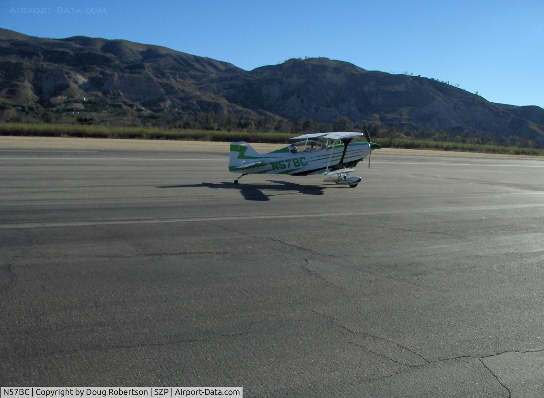 N57BC, 2001 Aviat Pitts S-2C Special C/N 6042, 2001 Aviat Aircraft S-2C PITTS Special, Full Aerobatic, S-turn taxi to Runway 04