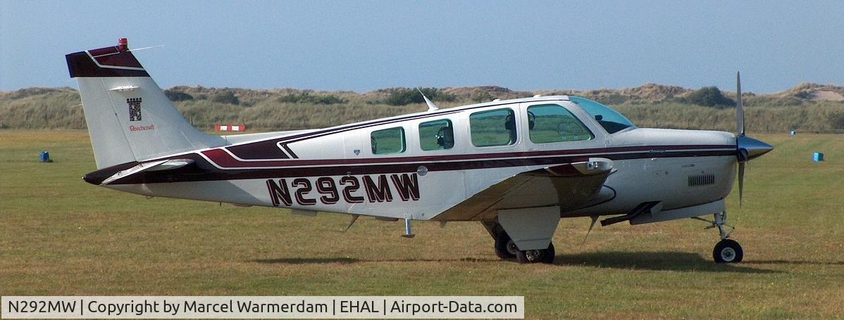 N292MW, 1994 Beech A36 Bonanza 36 C/N E-2862, Beechcraft A36 airline trainer