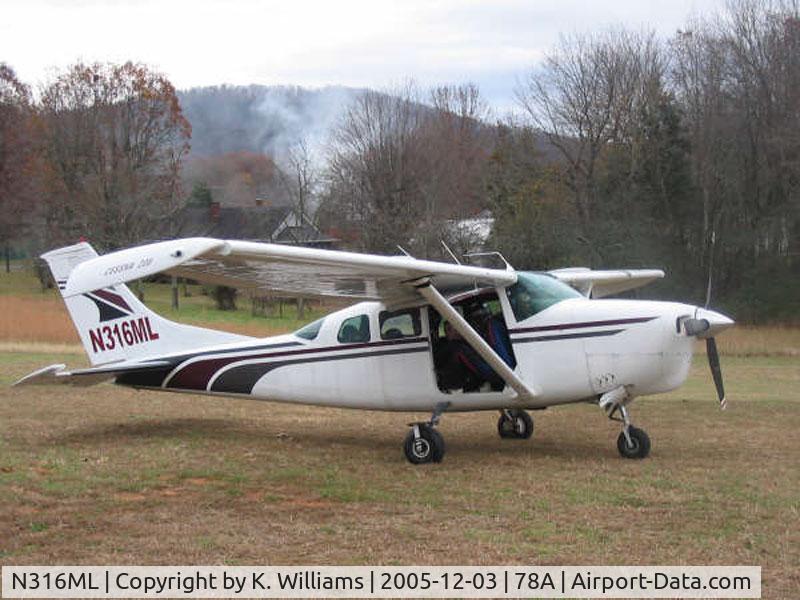 N316ML, 1969 Cessna P206D Super Skylane C/N P2060549, Skydiving Cessna 206 in NC, USA