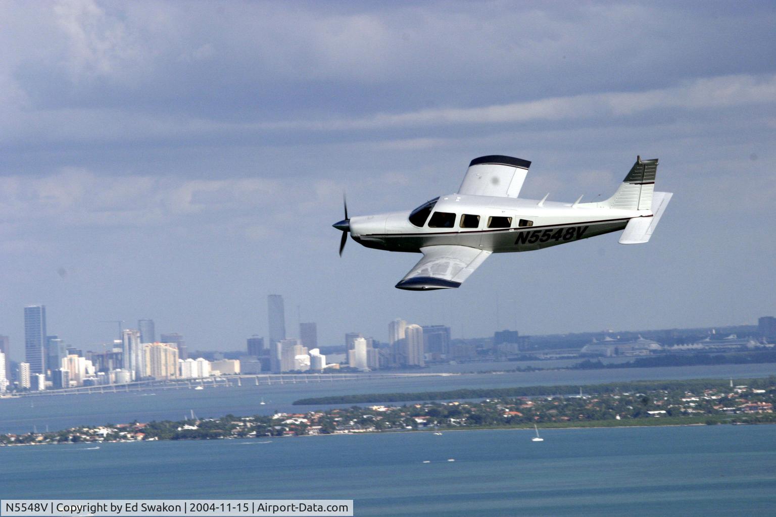 N5548V, Piper PA-32R-300 Cherokee Lance C/N 32R-7780344, Over Miami