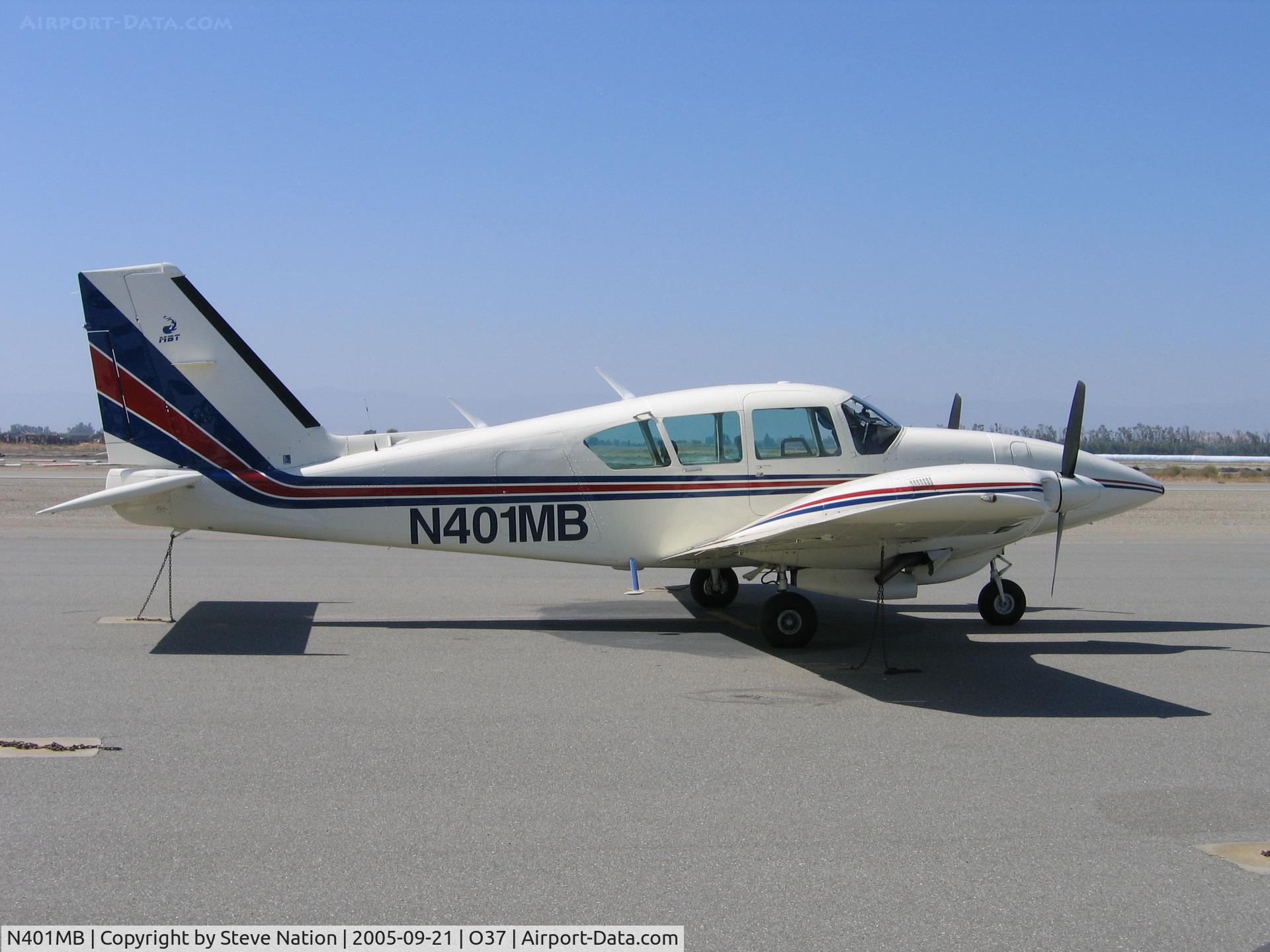 N401MB, 1977 Piper PA-23-250 C/N 27-7854013, MBT 1977 Piper PA-23-250 at Haigh Field Airport, Woodland, CA