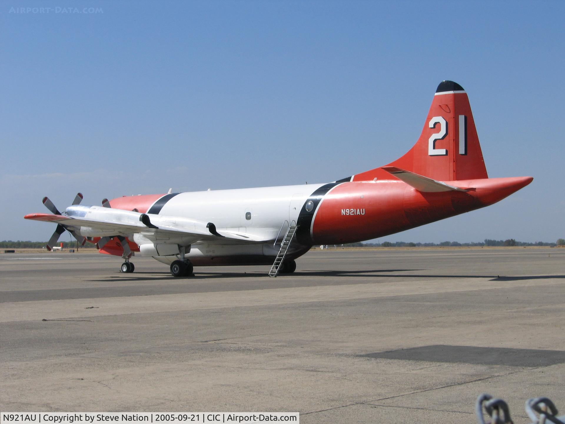 N921AU, Lockheed P-3A Aerostar C/N 185-5098, Aero Union P-3A Orion tanker #21 (BuAer 151385) at Chico Municipal Airport, CA