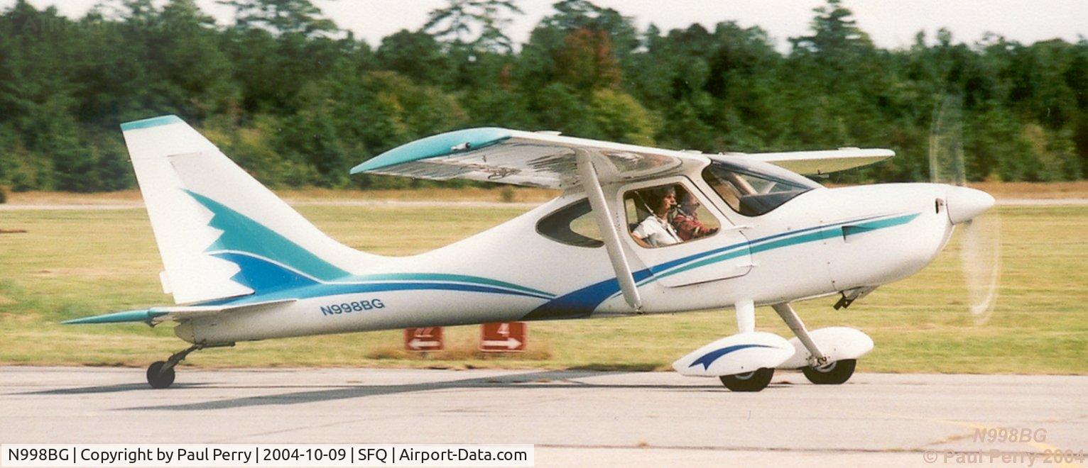 N998BG, 1997 Stoddard-Hamilton Glastar C/N 301, Out for a sortie on the day of Peanut Fest