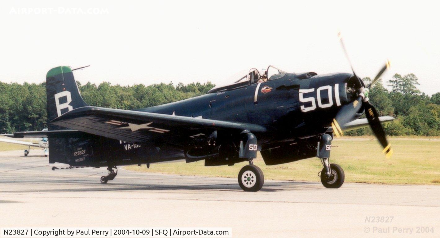 N23827, 1949 Douglas AD-4 C/N 7133, The Spad taxis back after the warbird flights.