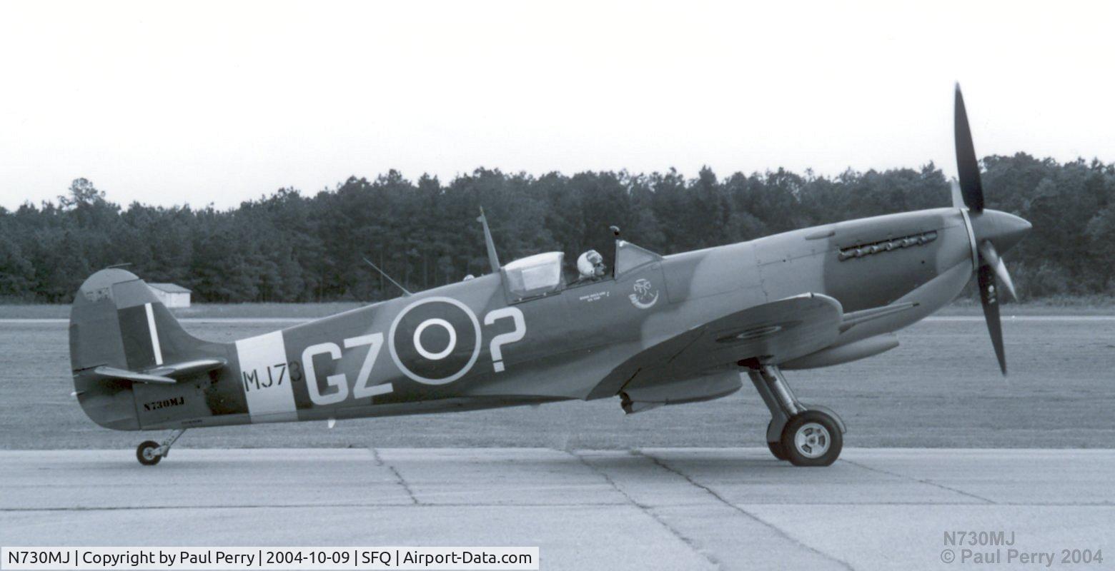N730MJ, 1943 Supermarine 361 Spitfire HF.IXe C/N CBAF.7243, Another B&W shot, this time the world renowned Spitfire