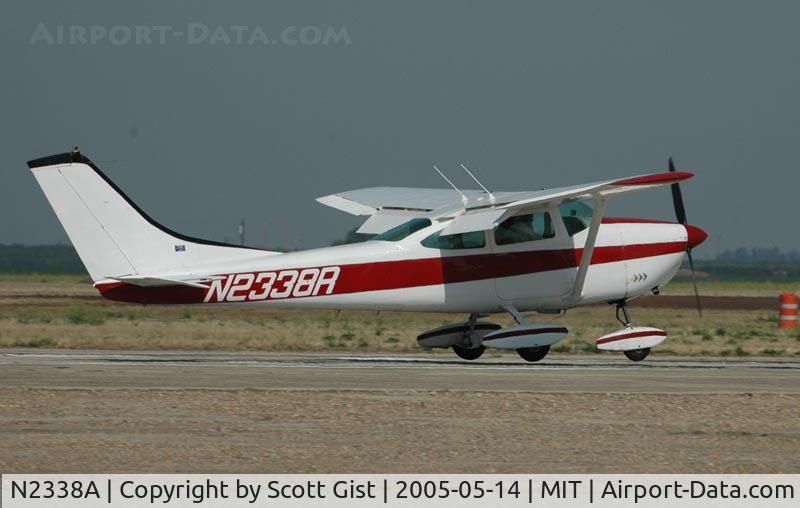 N2338A, 1952 Piper PA-20 Pacer C/N 20-913, Cessna 172 at touchdown