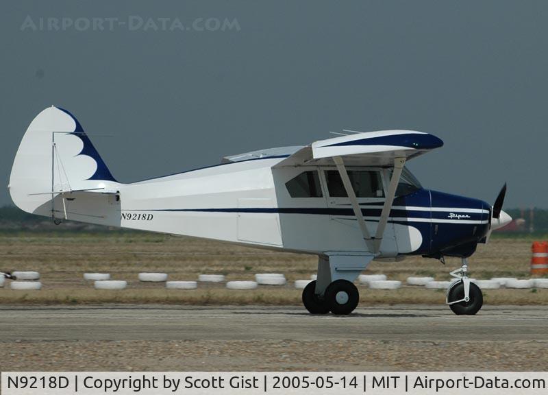 N9218D, 1958 Piper PA-22-160 Tri Pacer C/N 22-6278, Touching down in Shafter Ca.