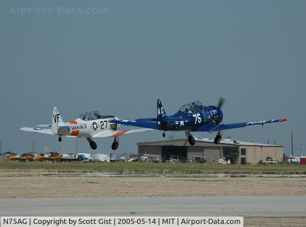 N75AG, 1945 North American AT-6F C/N 112237, Departing in formation