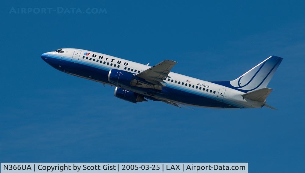 N366UA, 1989 Boeing 737-322 C/N 24535, Departing KLAX