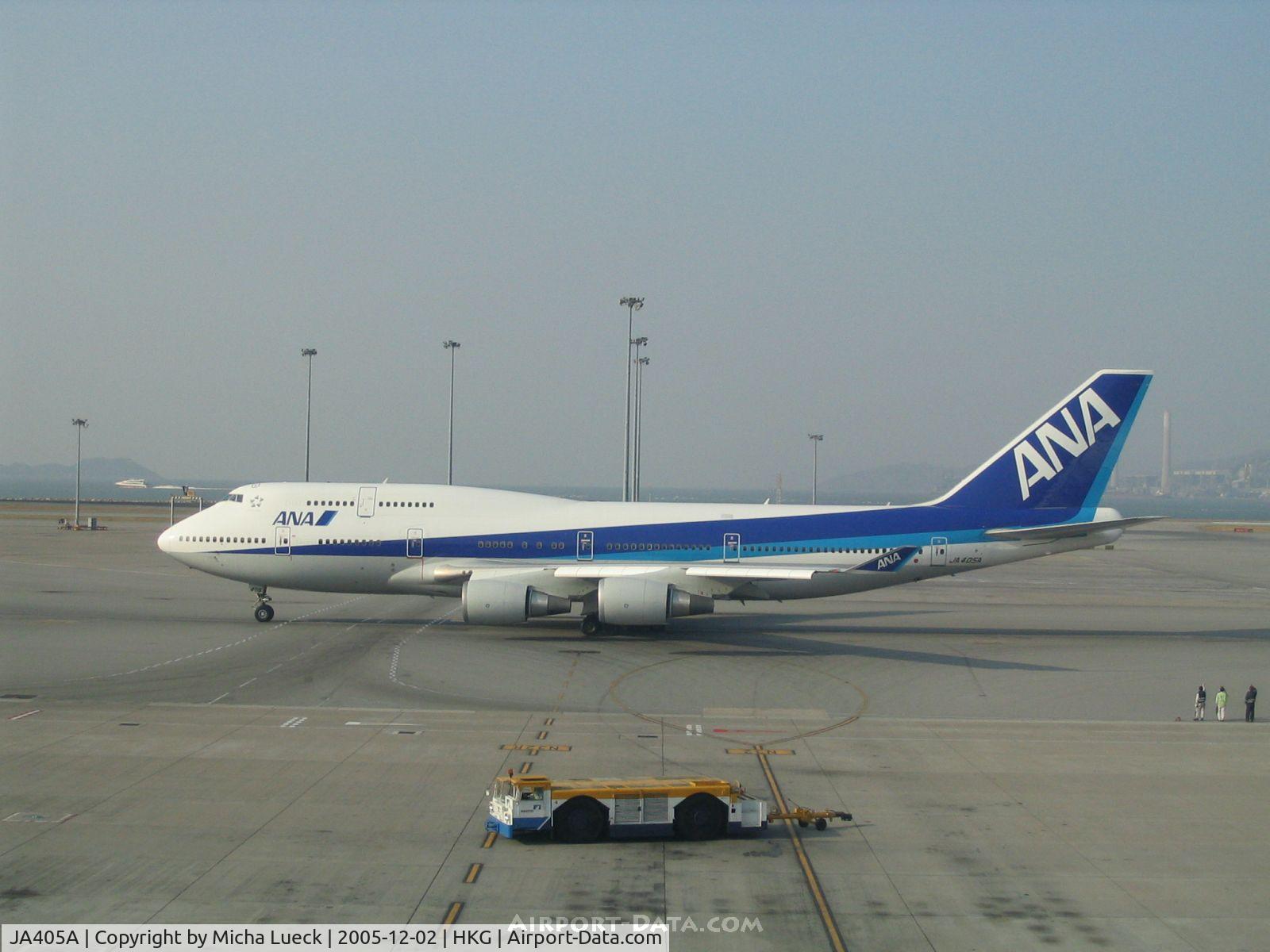 JA405A, 2000 Boeing 747-481 C/N 30322, Ready for taxi to the runway