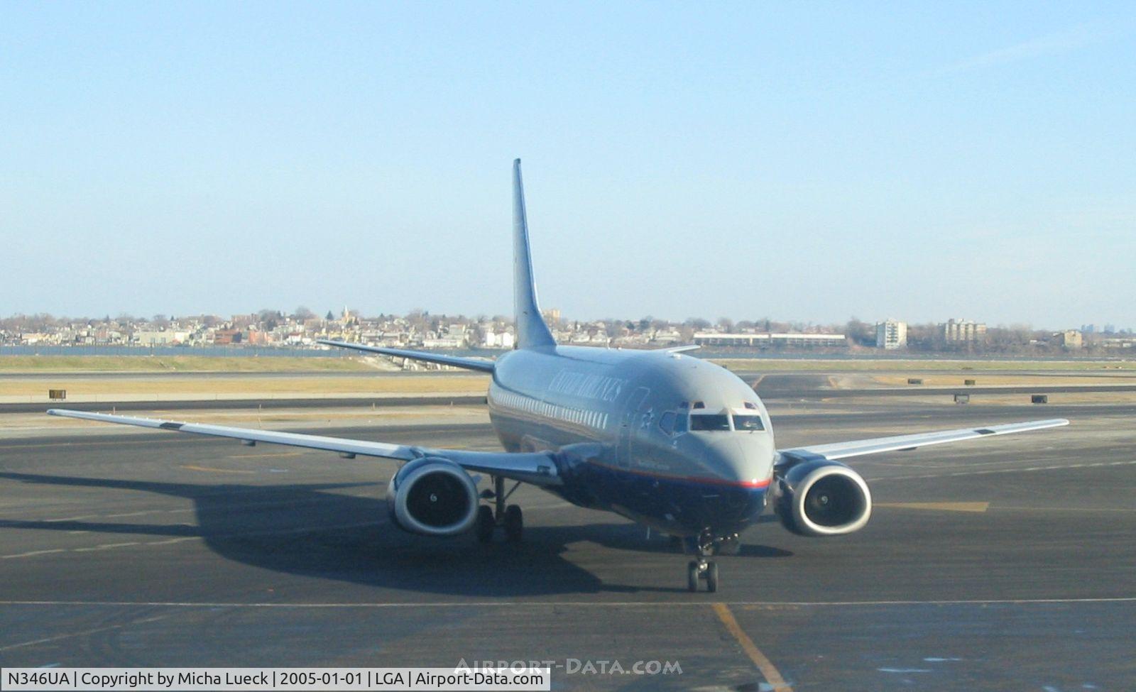N346UA, 1988 Boeing 737-322 C/N 24250, Arriving at La Guardia on New Year's Day