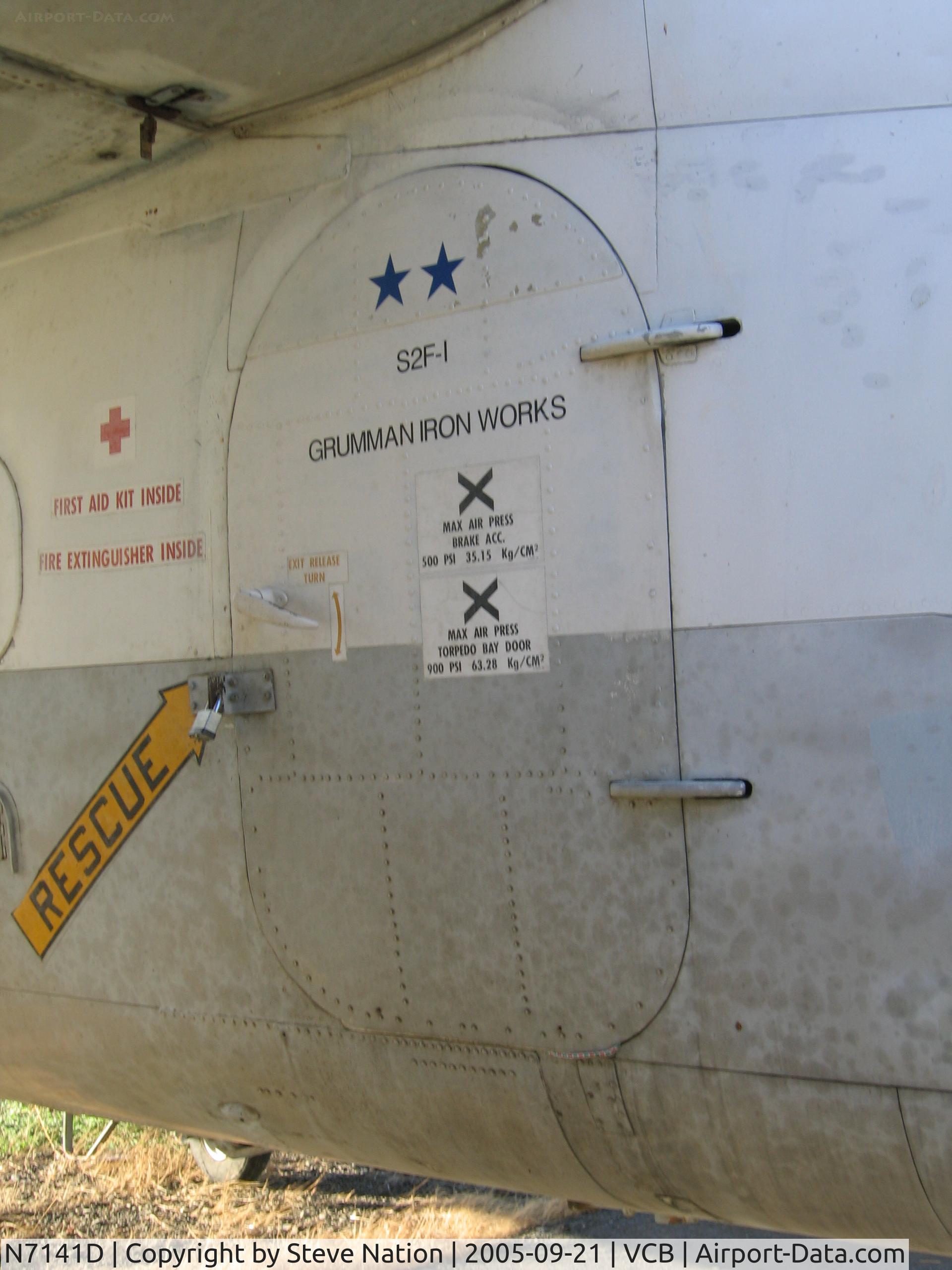 N7141D, 1957 Grumman S2F-1 Tracker C/N 545, Inscription