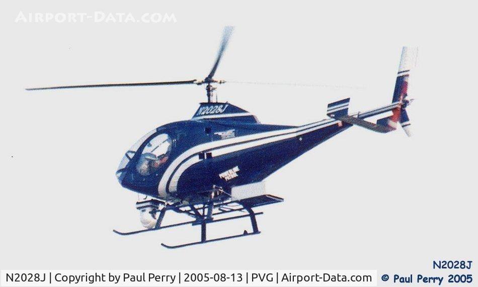 N2028J, 1993 Schweizer 269D C/N 0003, Headed out for another patrol run