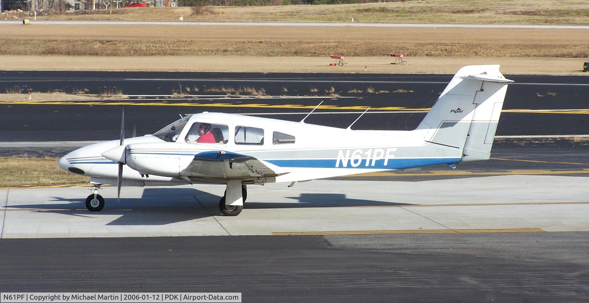 N61PF, 1979 Piper PA-44-180 Seminole C/N 44-7995187, Taxing to 20L