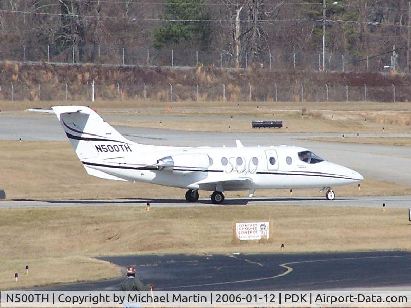 N500TH, 1999 Raytheon Aircraft Company 400A C/N RK-246, Taxing to 20L