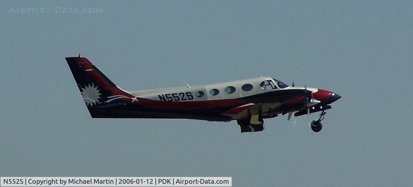 N552S, Cessna 340 C/N 340-0170, Departing PDK on 20L