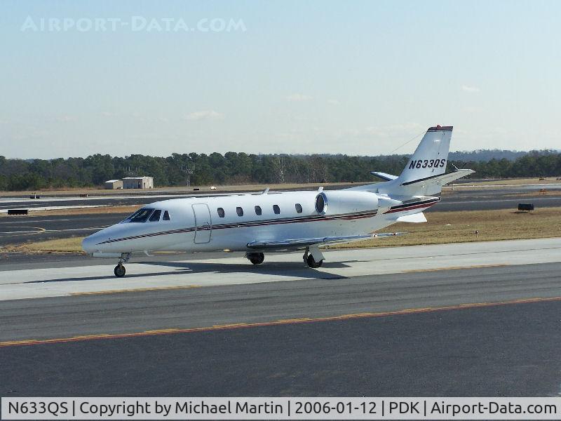 N633QS, 2004 Cessna 560XL Citation XLS C/N 560-5526, Taxing to 20L