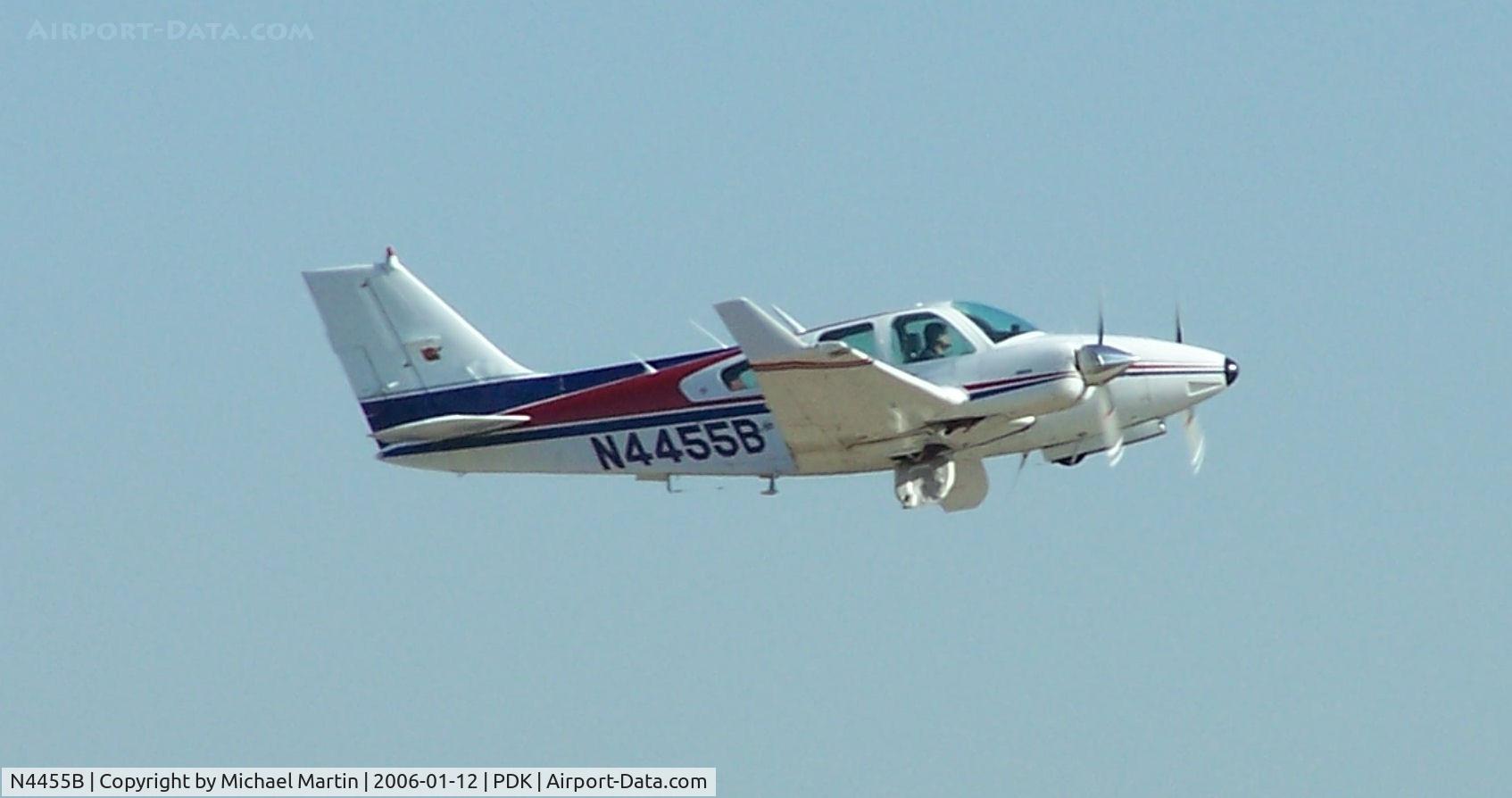 N4455B, 1979 Beech 95-B55 (T42A) Baron C/N TC-2203, Gear up after take off from 20L