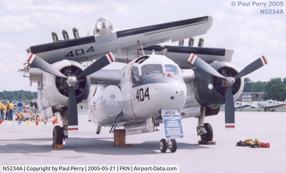 N5234A, Grumman US-2B Tracker (G89) C/N 313, The Tracker all folded up.