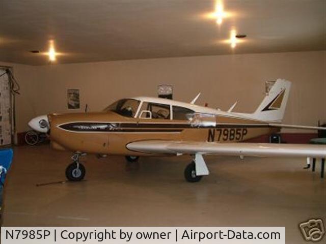 N7985P, 1962 Piper PA-24-250 Comanche C/N 24-3223, picture two