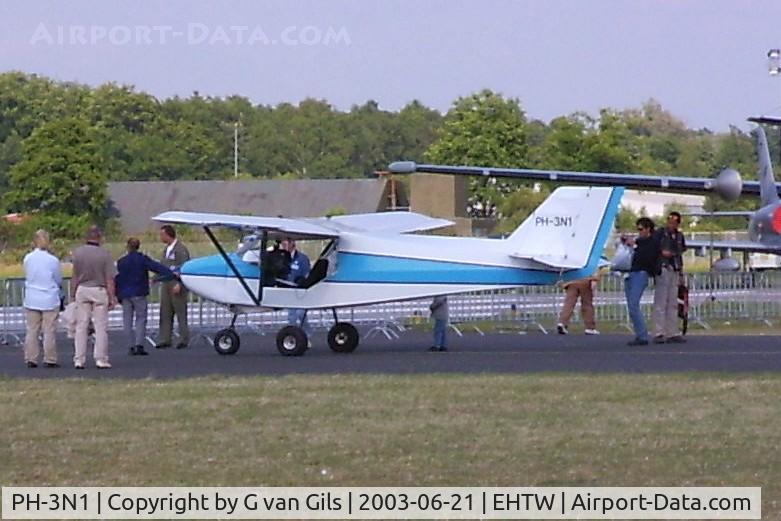 PH-3N1, Rans S-6S Coyote II C/N 02001359S, A Rans during the 2003 airshow at Twenthe airbase.