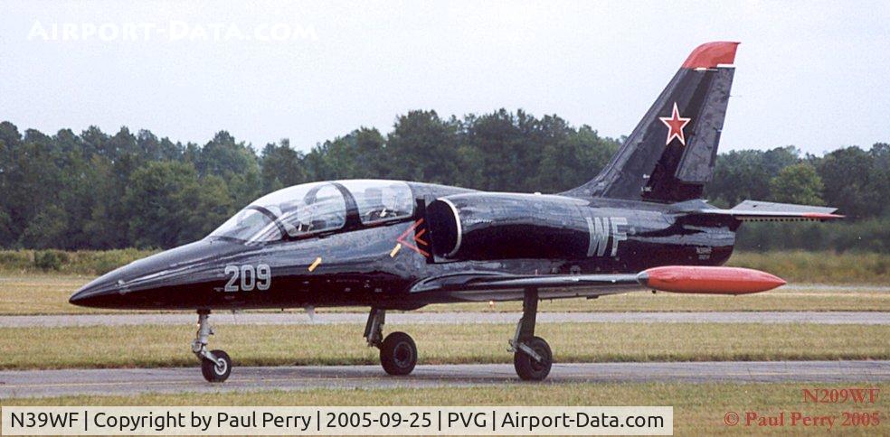 N39WF, 1982 Aero L-39 Albatros C/N 232218, The Black Albatross, you can't miss this one.
