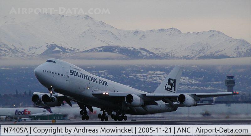 N740SA, 1978 Boeing 747-230B C/N 21380, Southern Air B747-230F - originally delivered to Lufthansa.