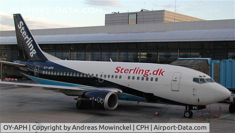 OY-APH, 1997 Boeing 737-5L9 C/N 28721, Not so beautiful hybrid color scheme