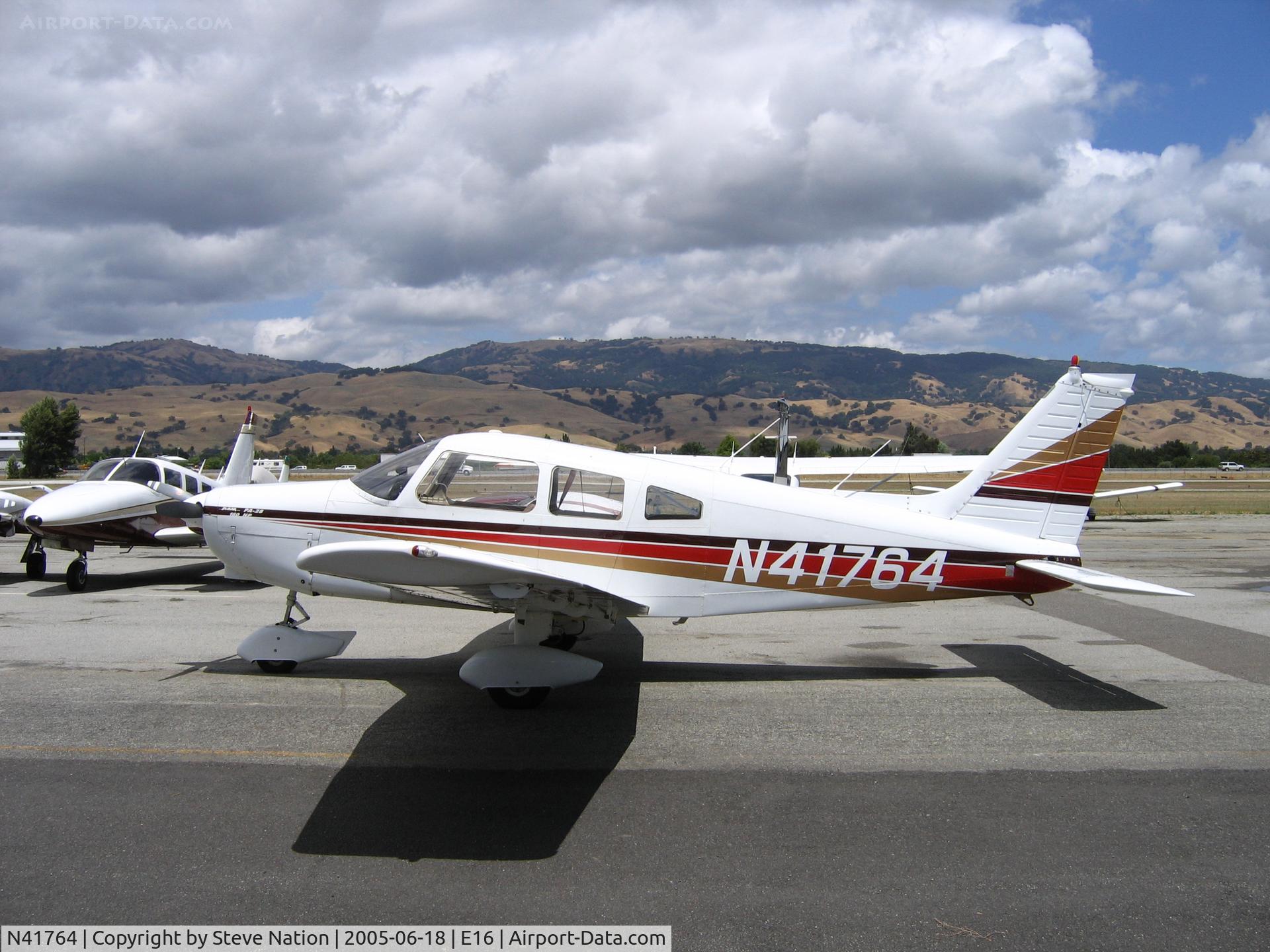 N41764, 1974 Piper PA-28-151 C/N 28-7415325, 1974 Piper PA-28-151 at San Martin, CA