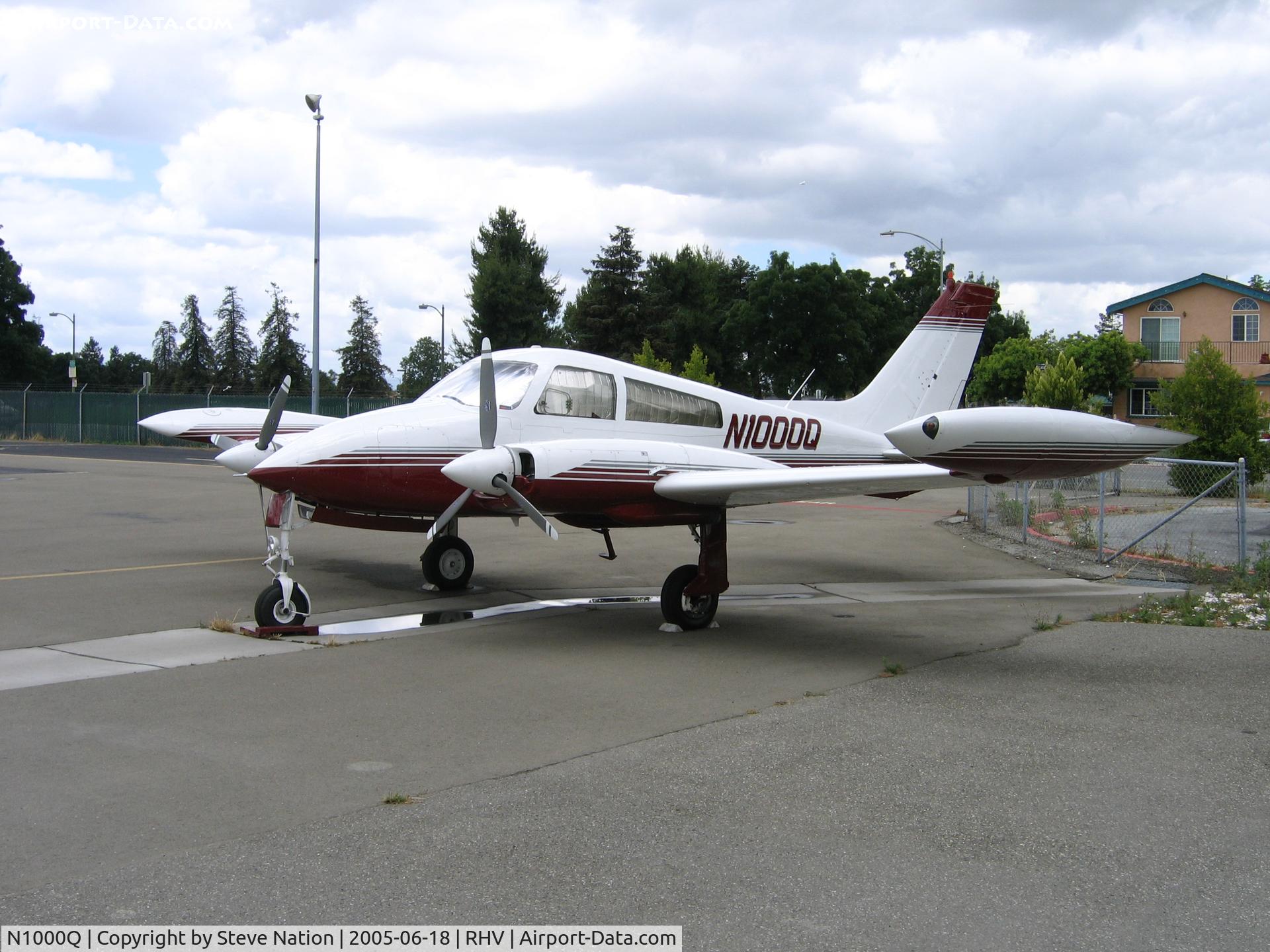 N1000Q, 1969 Cessna 310P C/N 310P0195, 1969 Cessna 310P at Reid-Hillview Airport, San Jose, CA